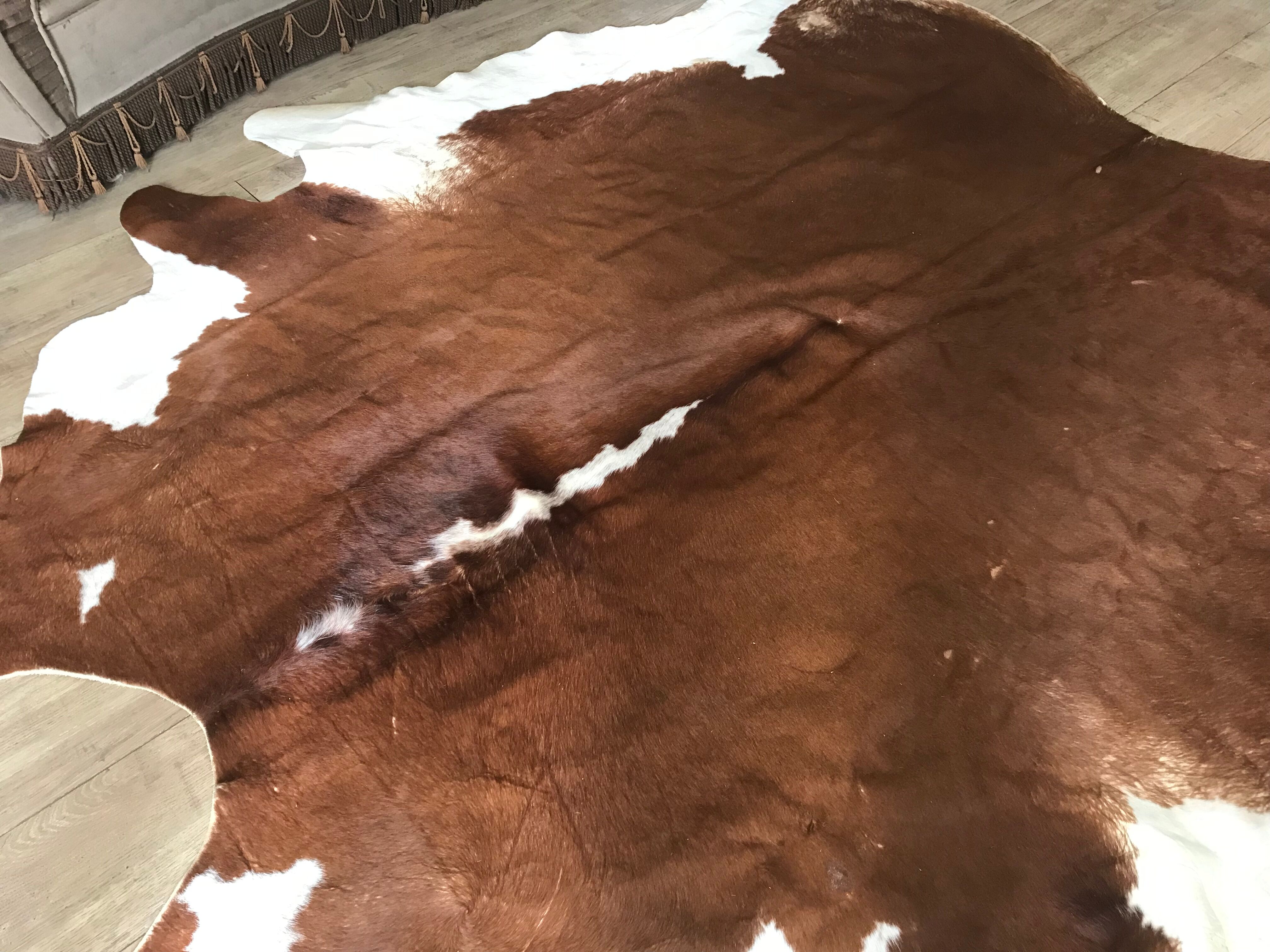 Vintage cowhide 225x170cm