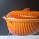 Plat à terrine à faisan / cocotte avec couvercle en majolique en