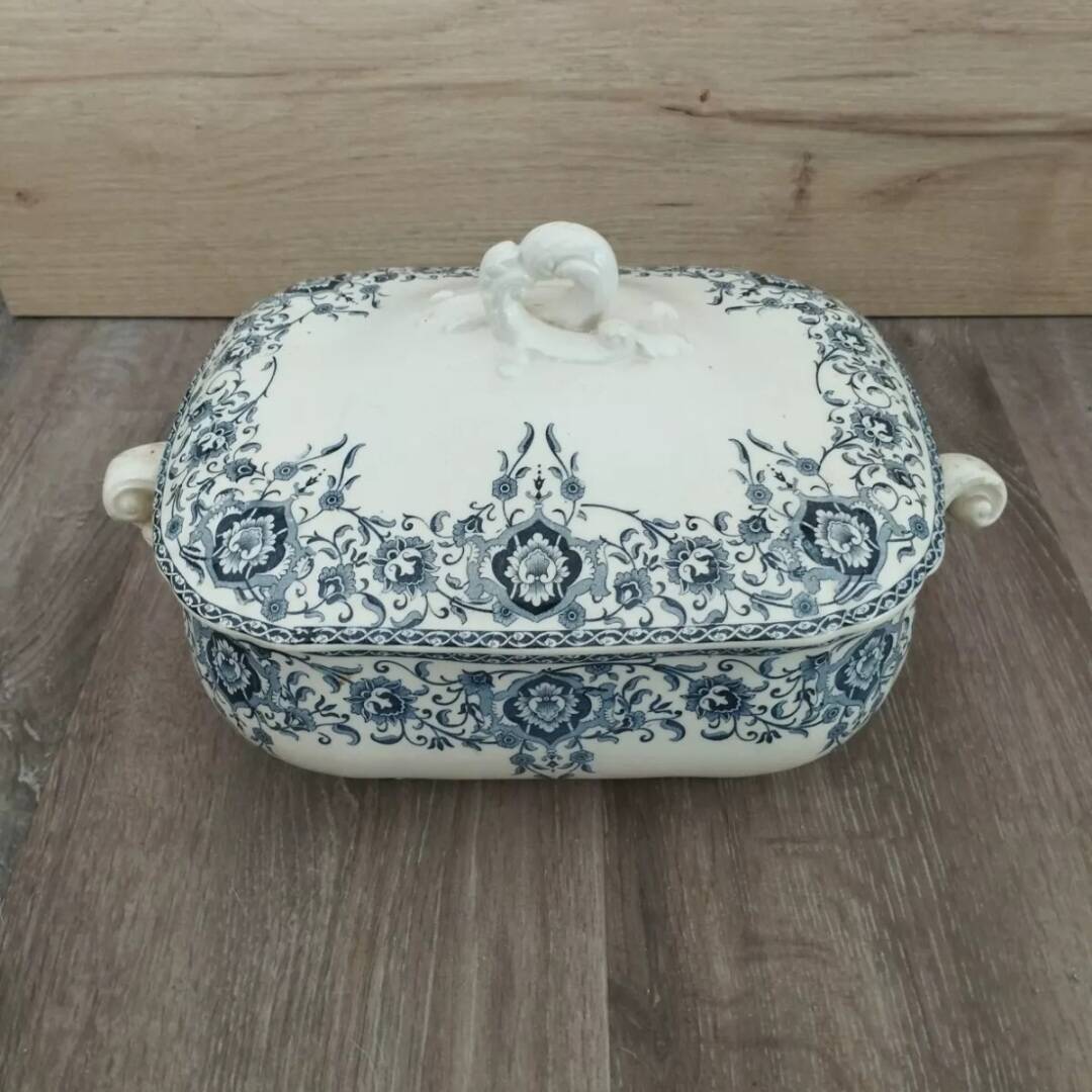 Gien soup tureen with tray / Retro/ Vintage