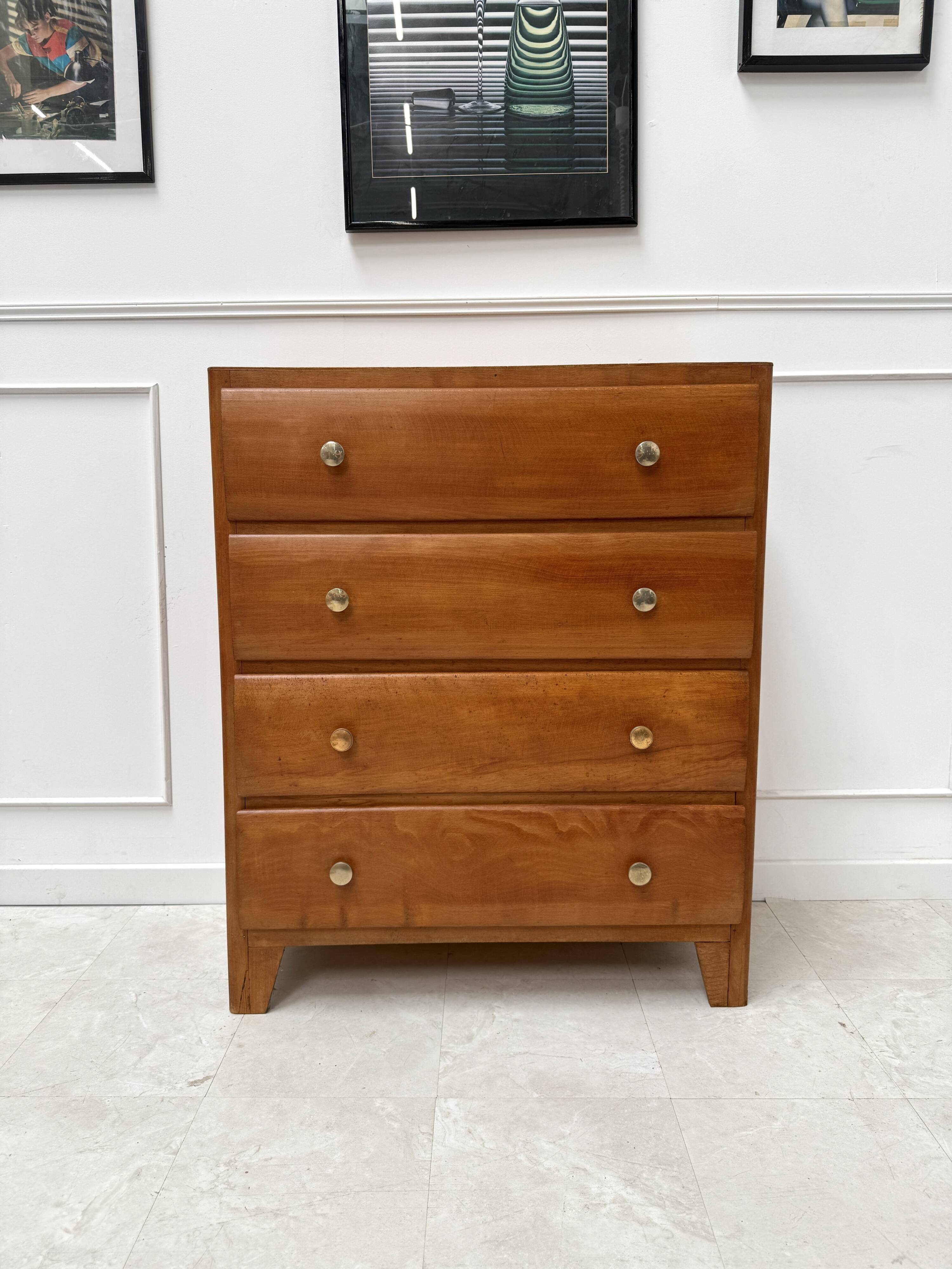 Commode vintage