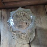 Vase en verre moulé ciselé