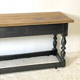 Early 20th century draper's table