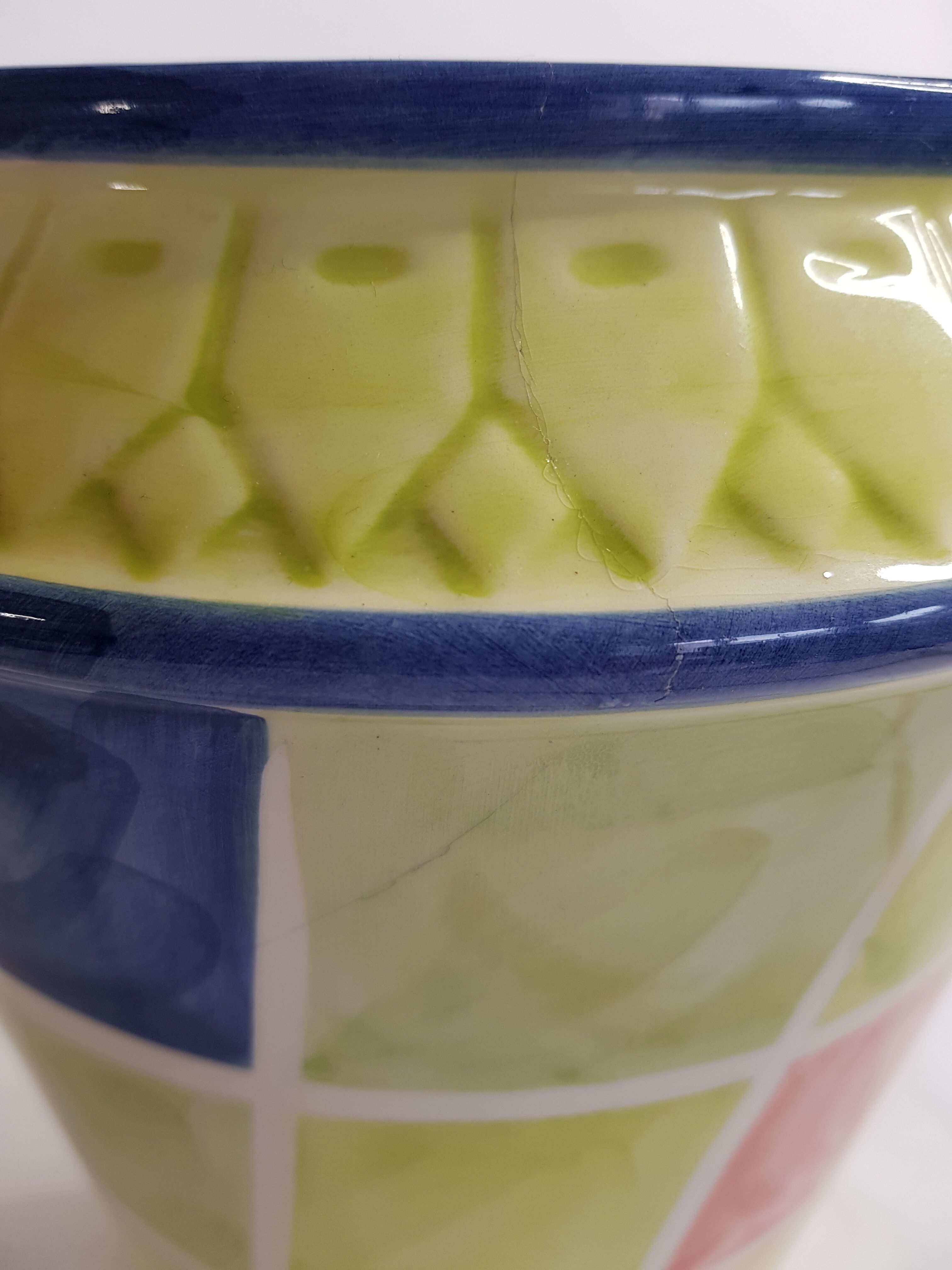 Art deco harlequin vase