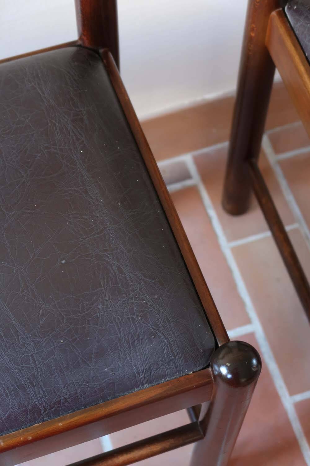 4 brutalist skai chairs (3 lots available)