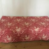 Quilted floral bedspread