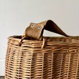 Woven wicker harvest basket