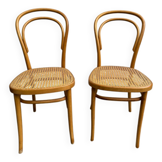 Chaises vintage cannage ZPM Thonet