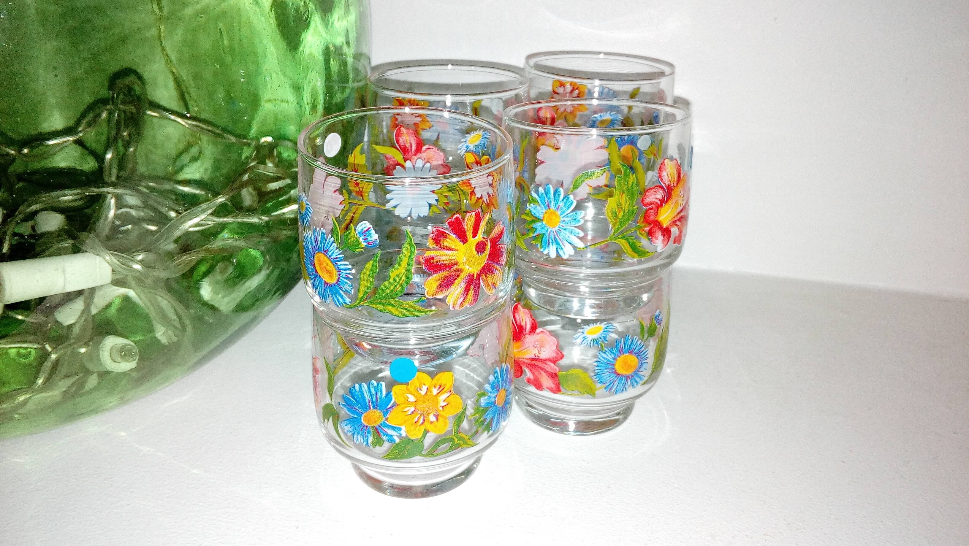 Set of 8 flower glasses