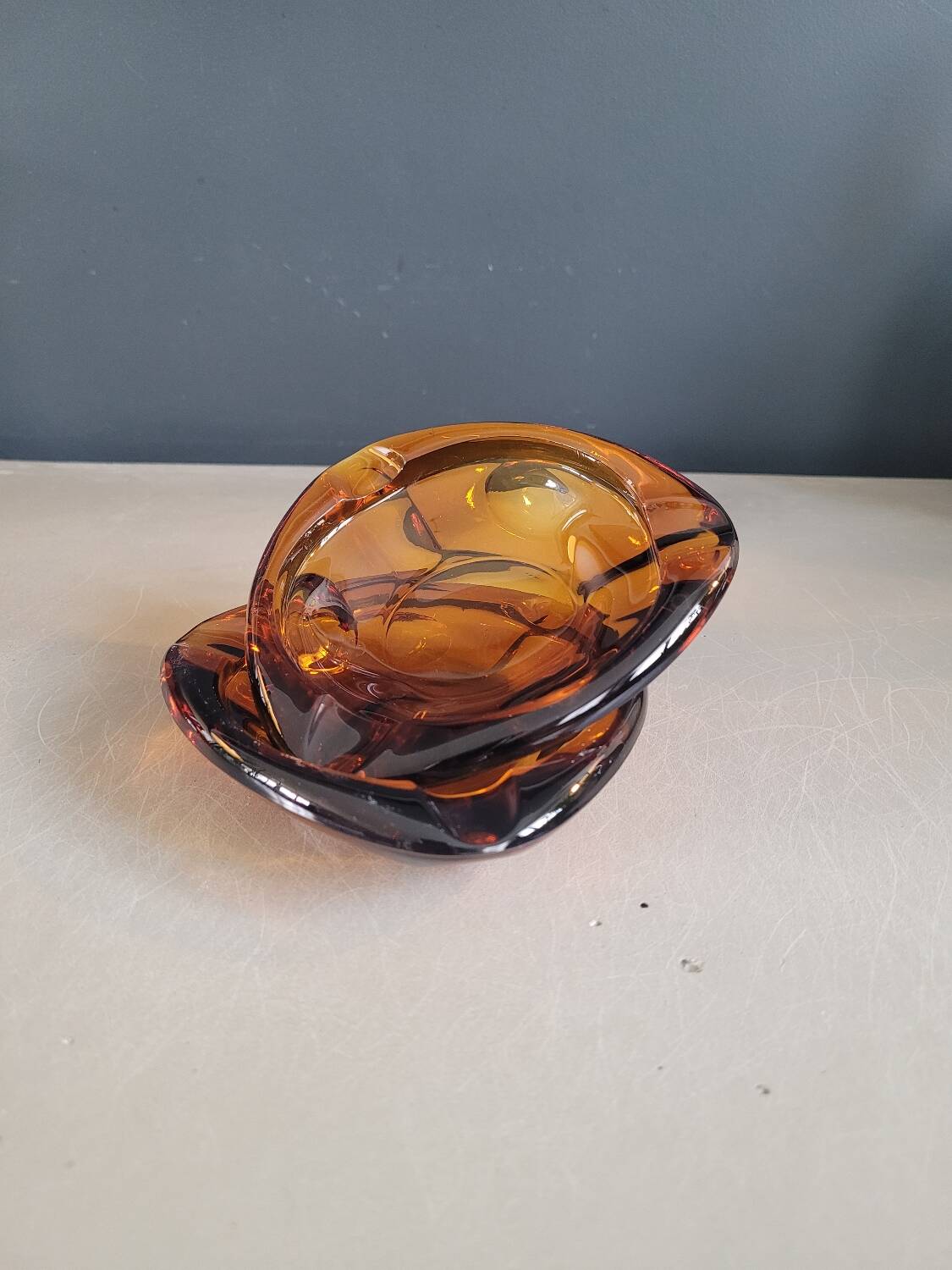 Set of 2 amber Reims glass ashtrays