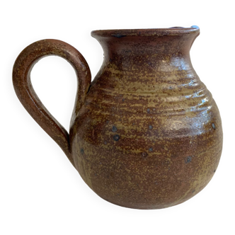 Sandstone decanter