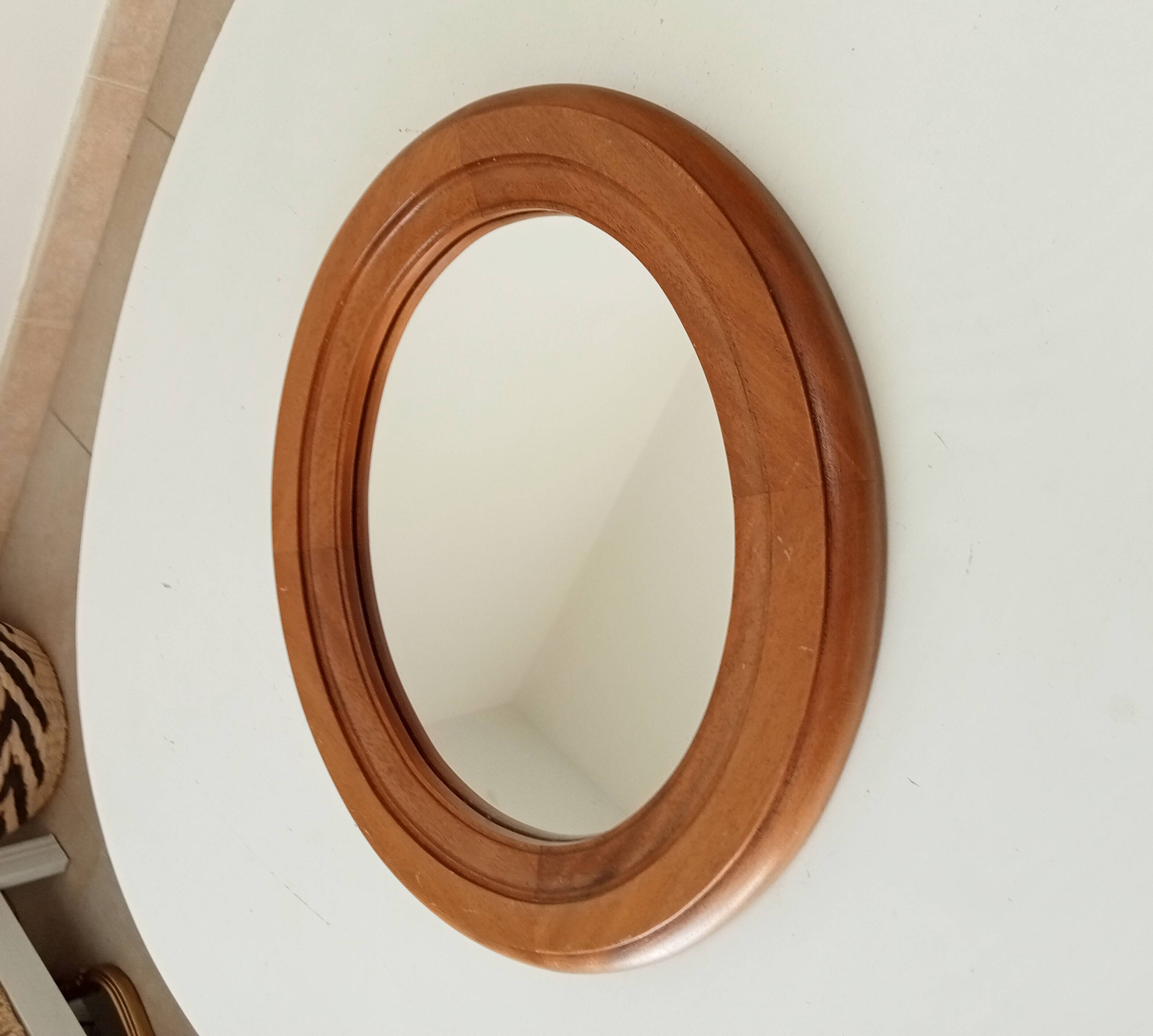 Vintage oval mirror in solid oak 36*31 cm