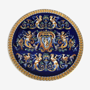 Plat en faïence de Gien modèle renaissance