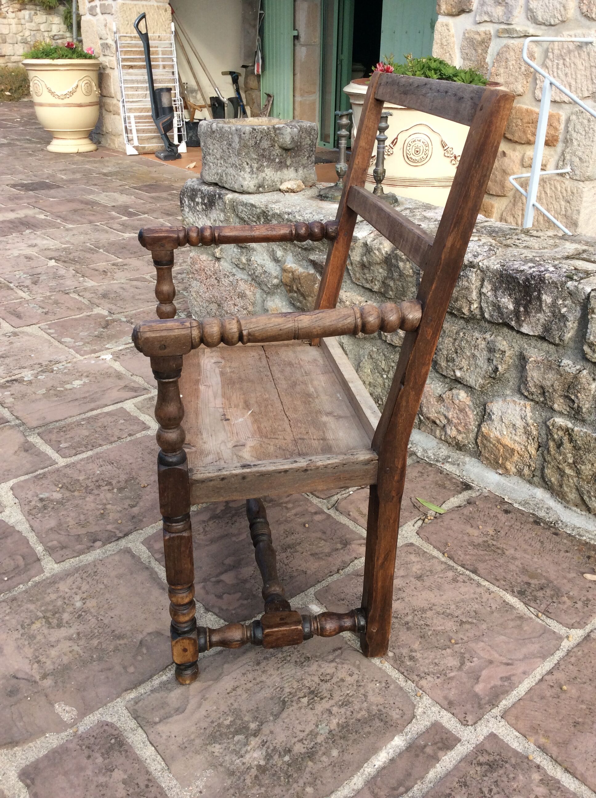 Chaise à bras d’époque Louis Xlll