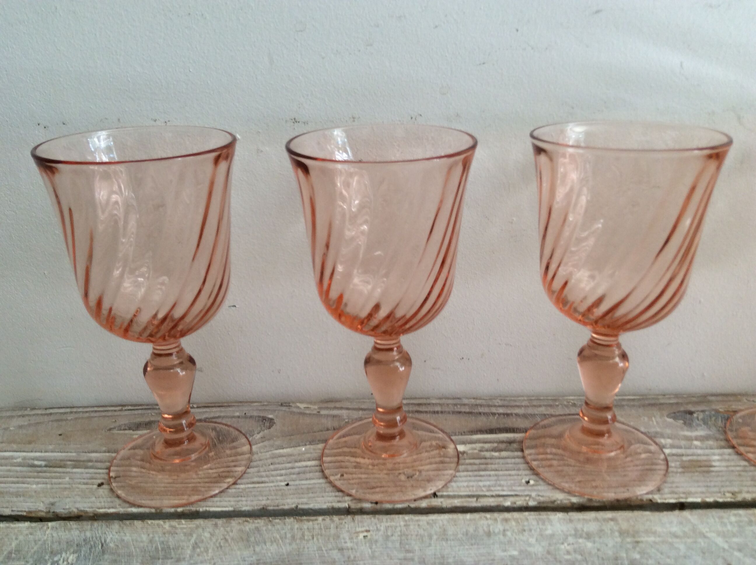 Set of 6 foot glasses