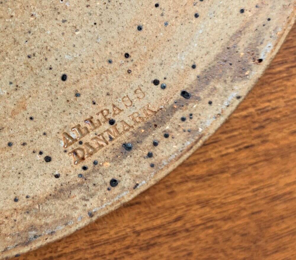 Ceramic wall plaque from the Danish mid-century studio by Helle Allpass, Denmark, 1960s.