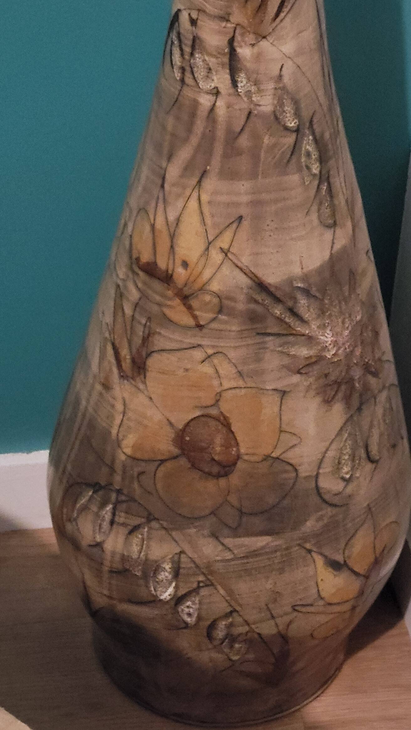 Large La Roue Vallauris ceramic vase, French, beige flower decor, 1975
