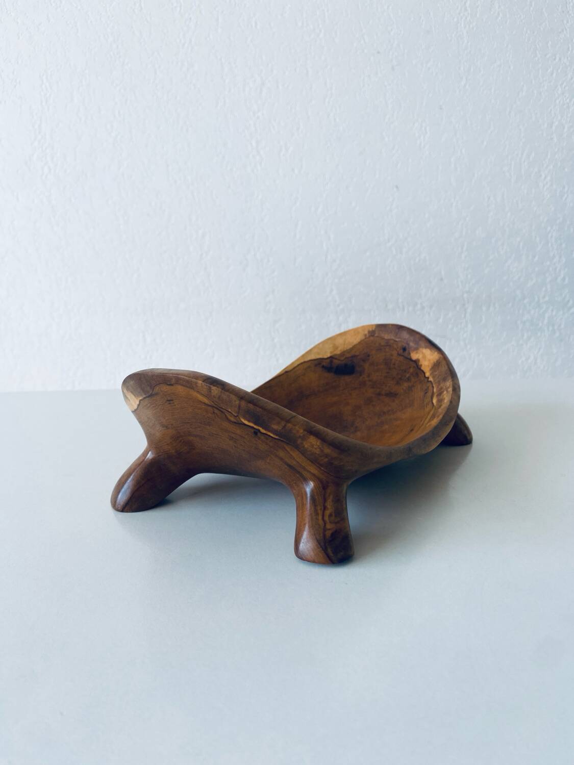 Olive wood pocket emptier