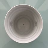 Cache-pot en porcelaine blanche