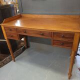 Bureau plat avec rebord