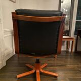 Vintage design office chair - Swivel lobby chair in black leather