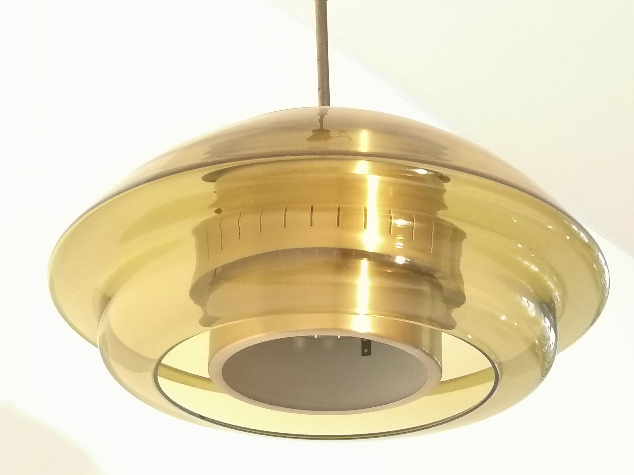 Suspension en verre