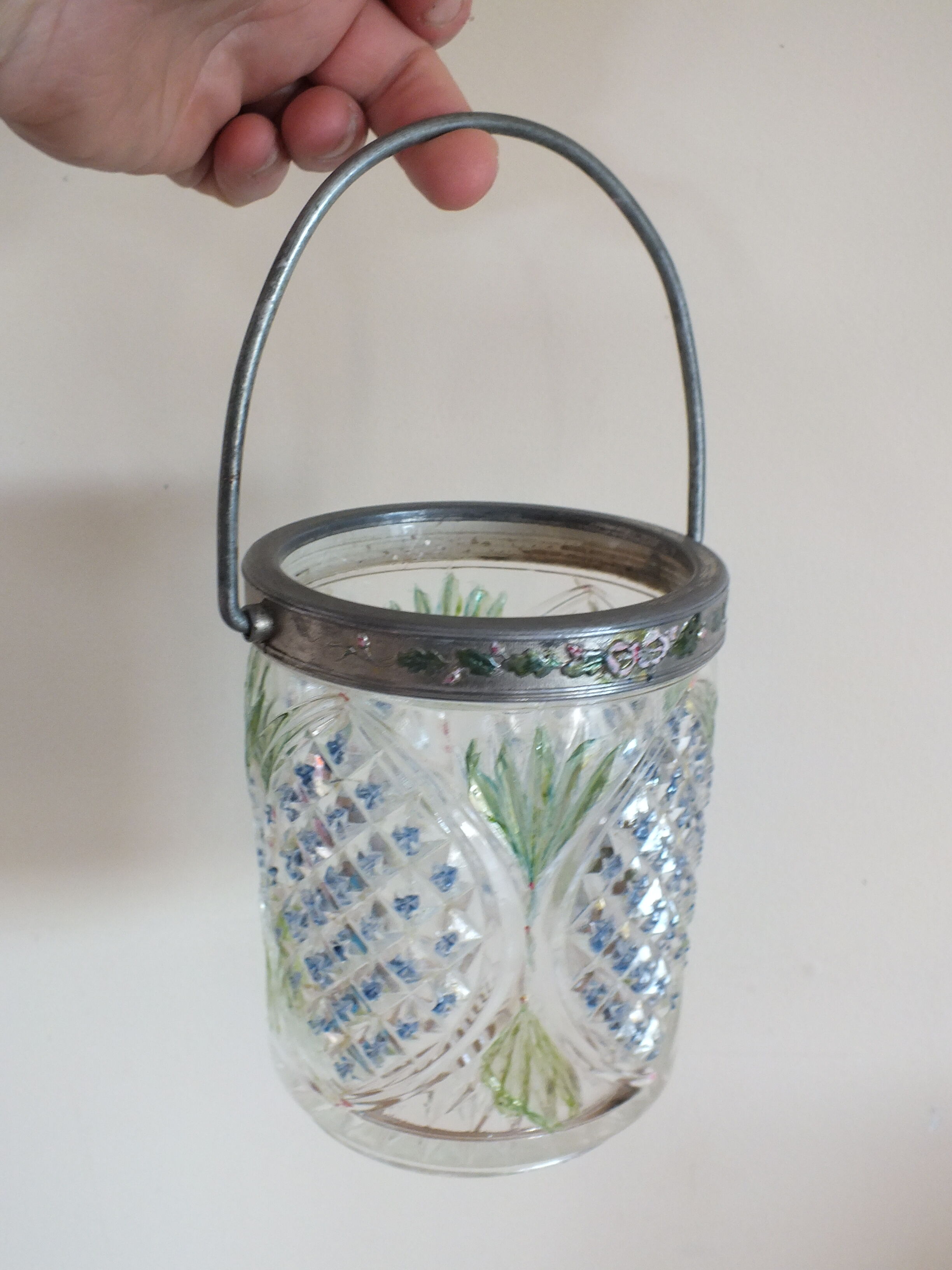 Antique Crystal Moulded Biscuit Bucket Painted Diamond Tips
