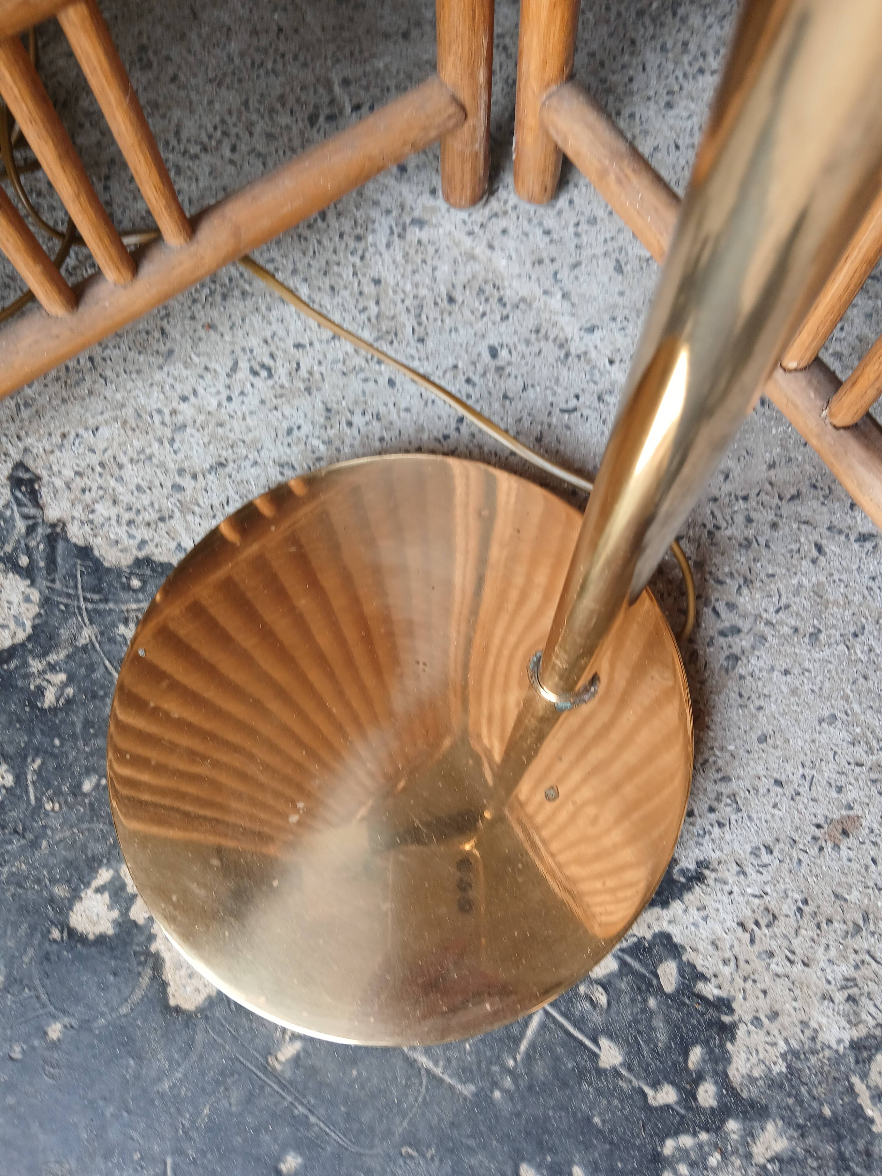 Lampadaire doré