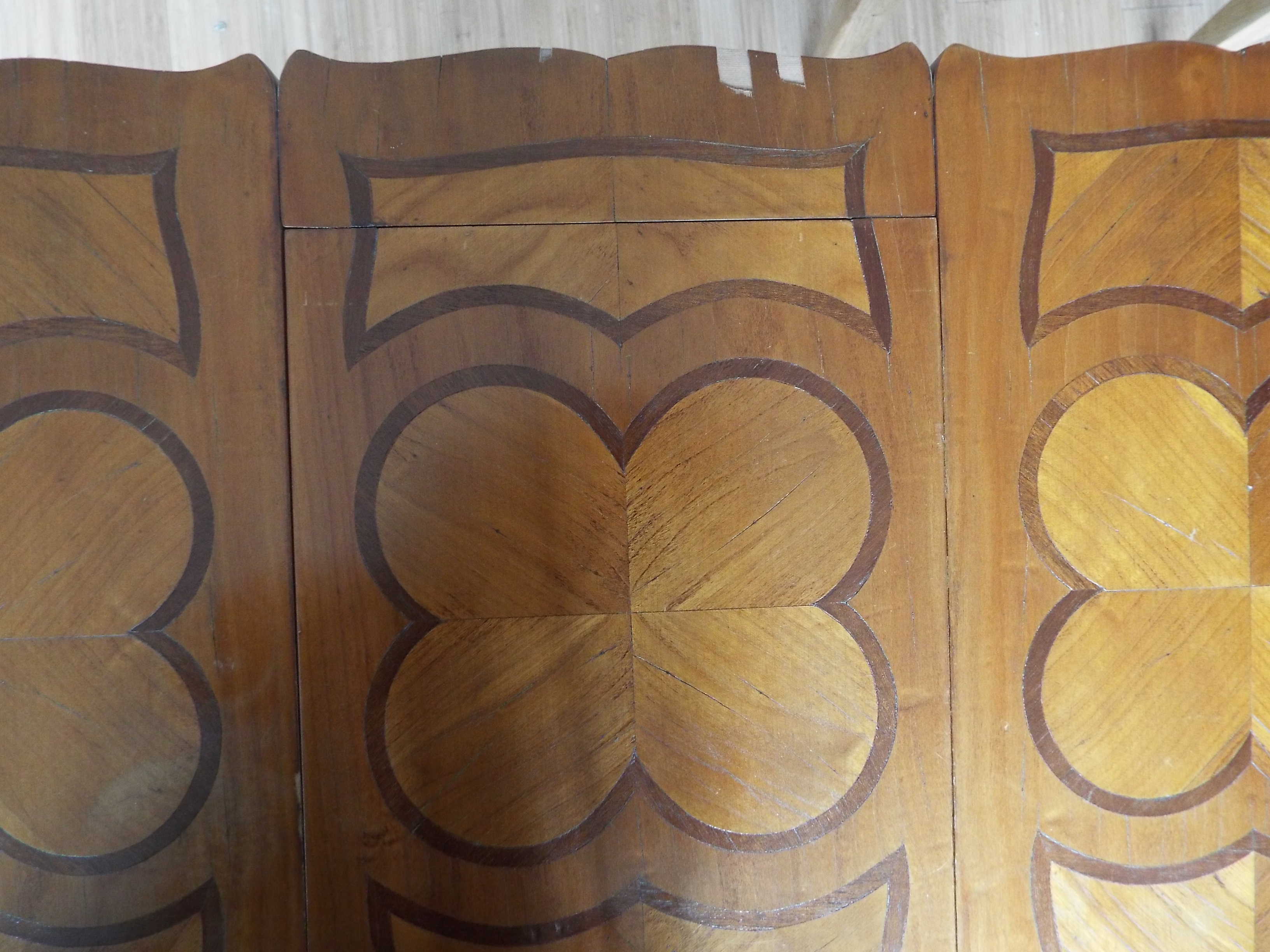 Table dressing table worker