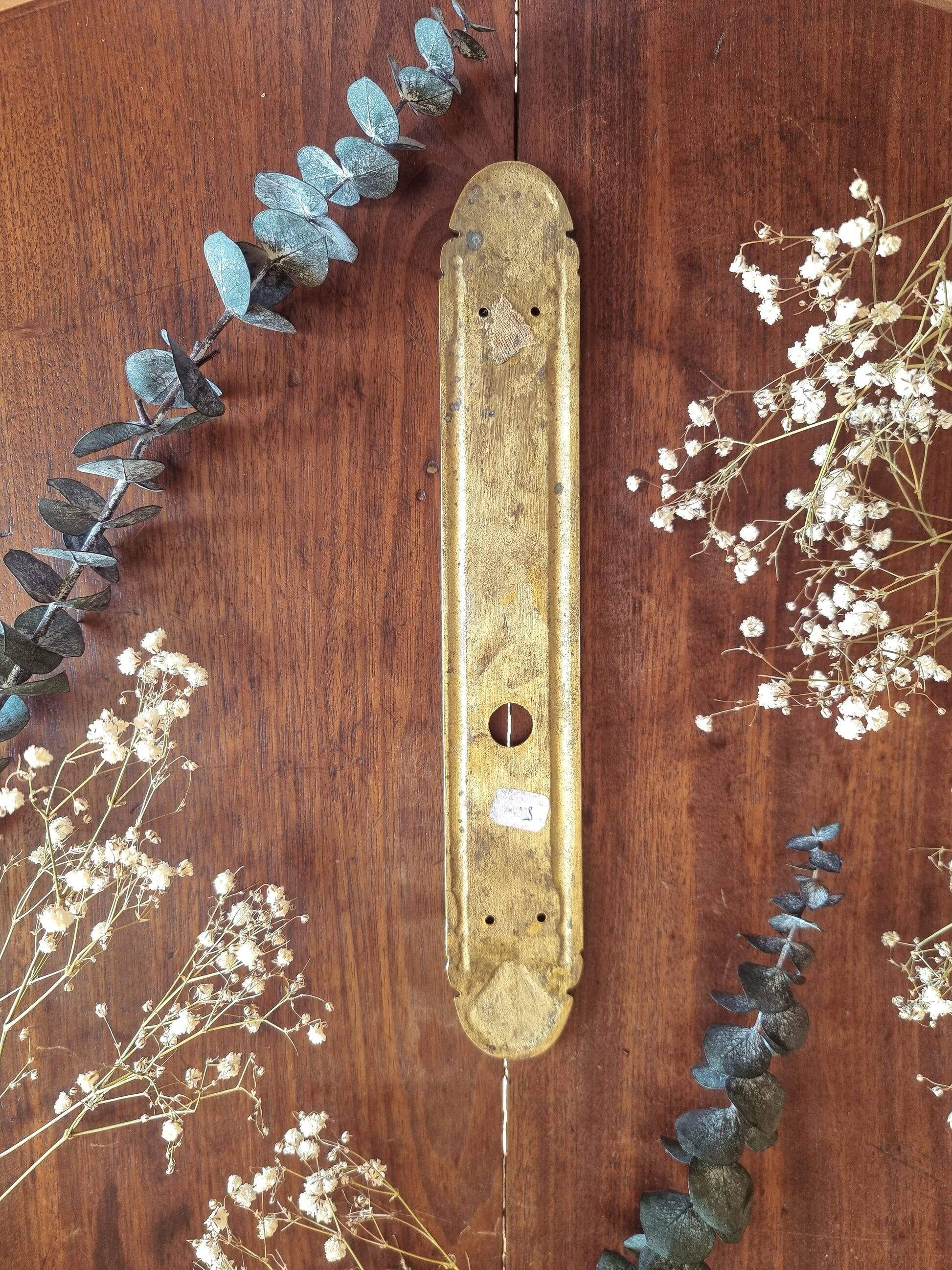 Bronze escutcheon plate