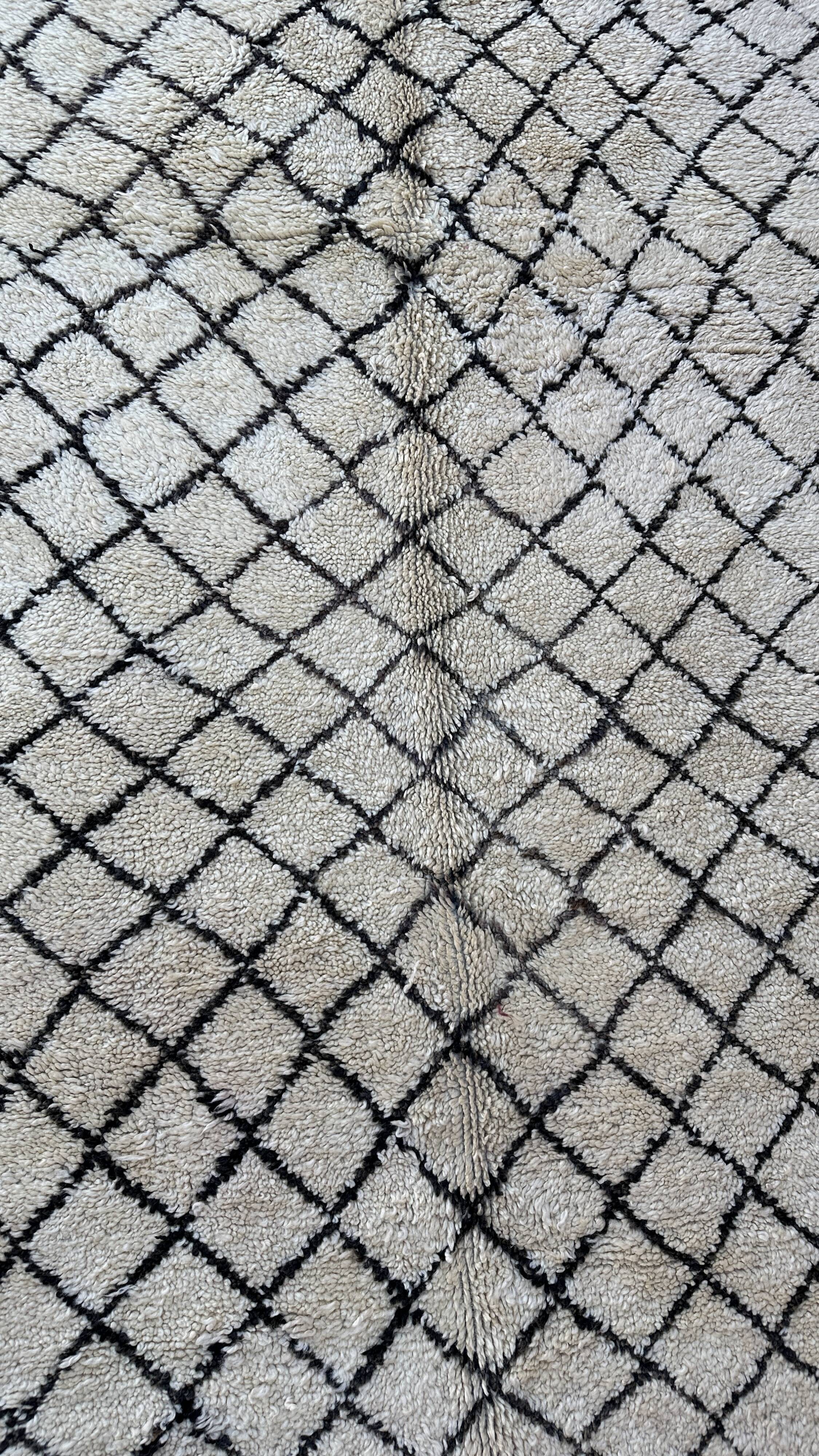 Moroccan Carpet - 205 x 300 cm