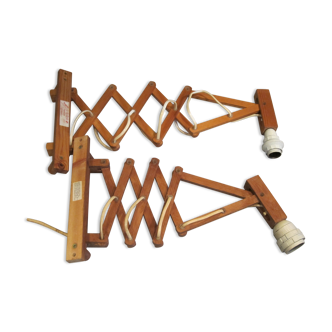 Paire d'appliques accordéon en bois