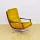Fauteuil pivotant en velours, années 1970