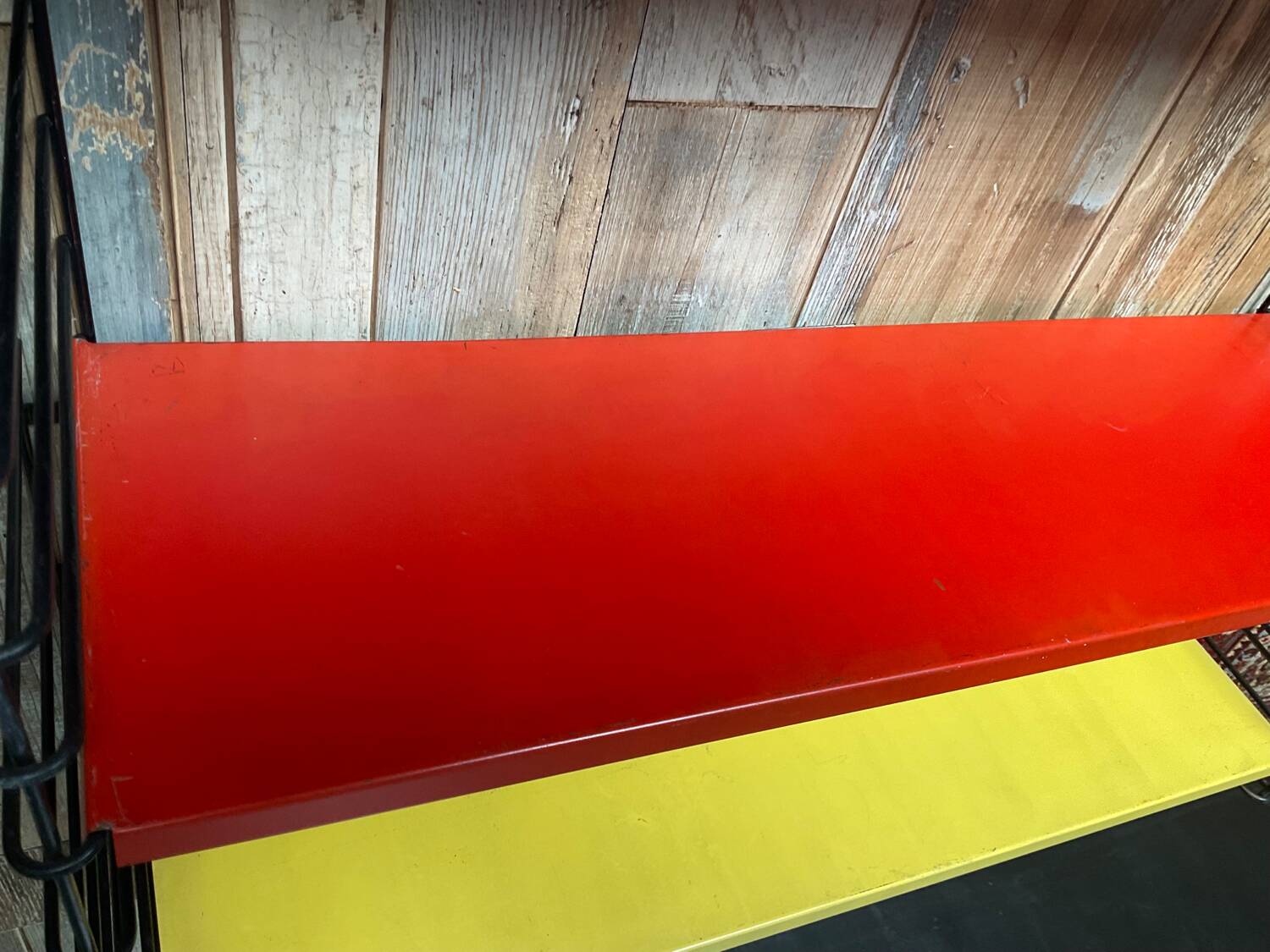 Tomado Holland shelf from the 60s