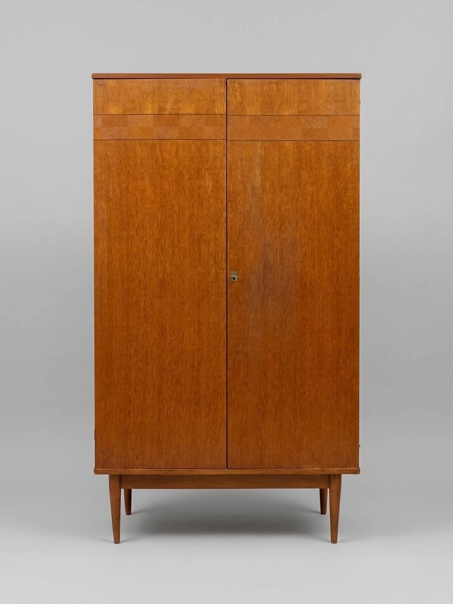 Petite armoire scandinave an 60 1 m30 h