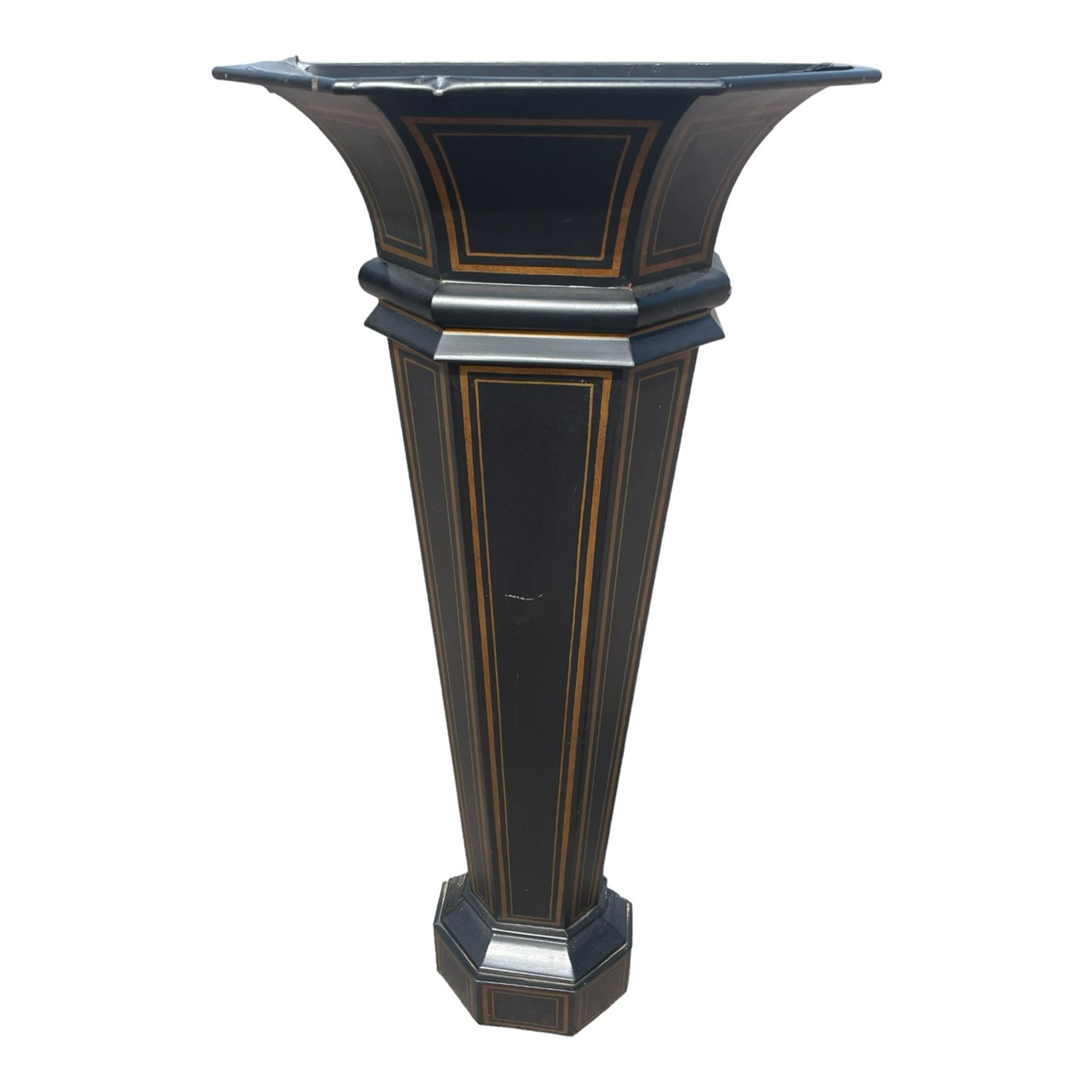 Jardiniere en tôle style Napoléon III