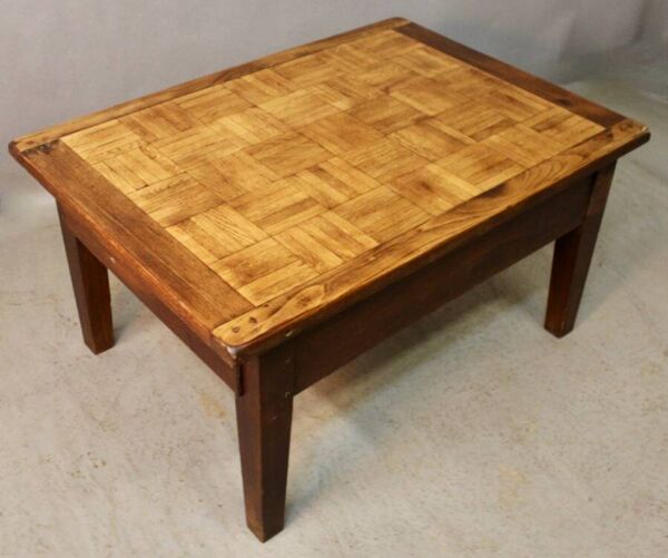 Table Basse à Dessus Parquet Ancien