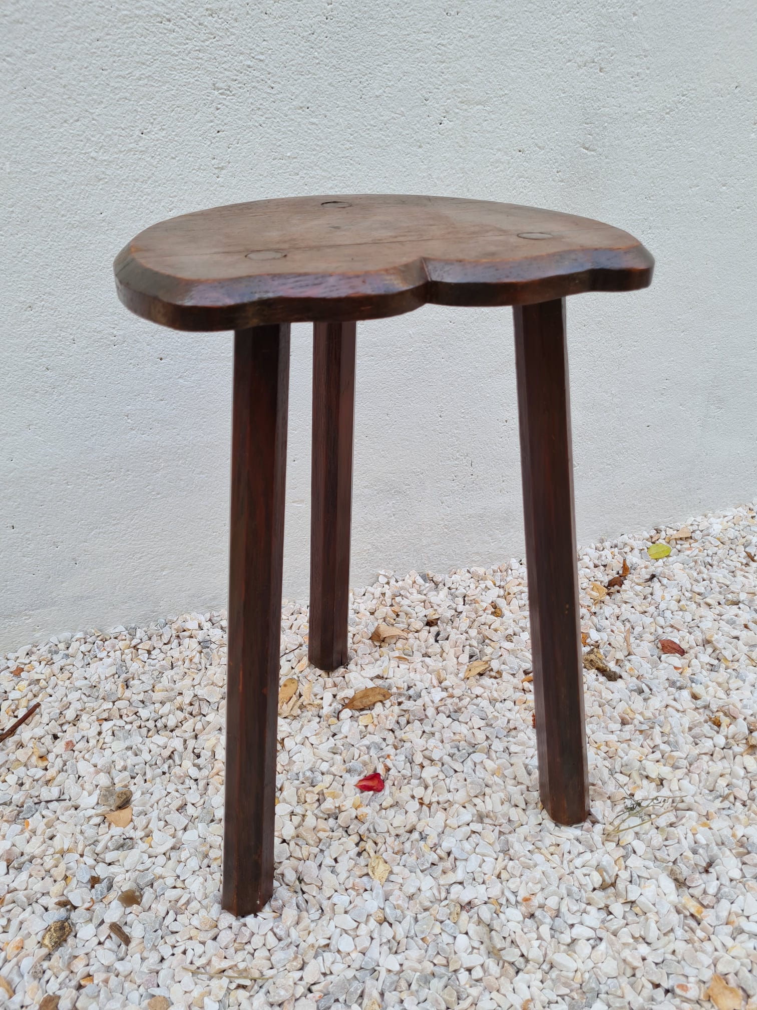 Tripod stool
