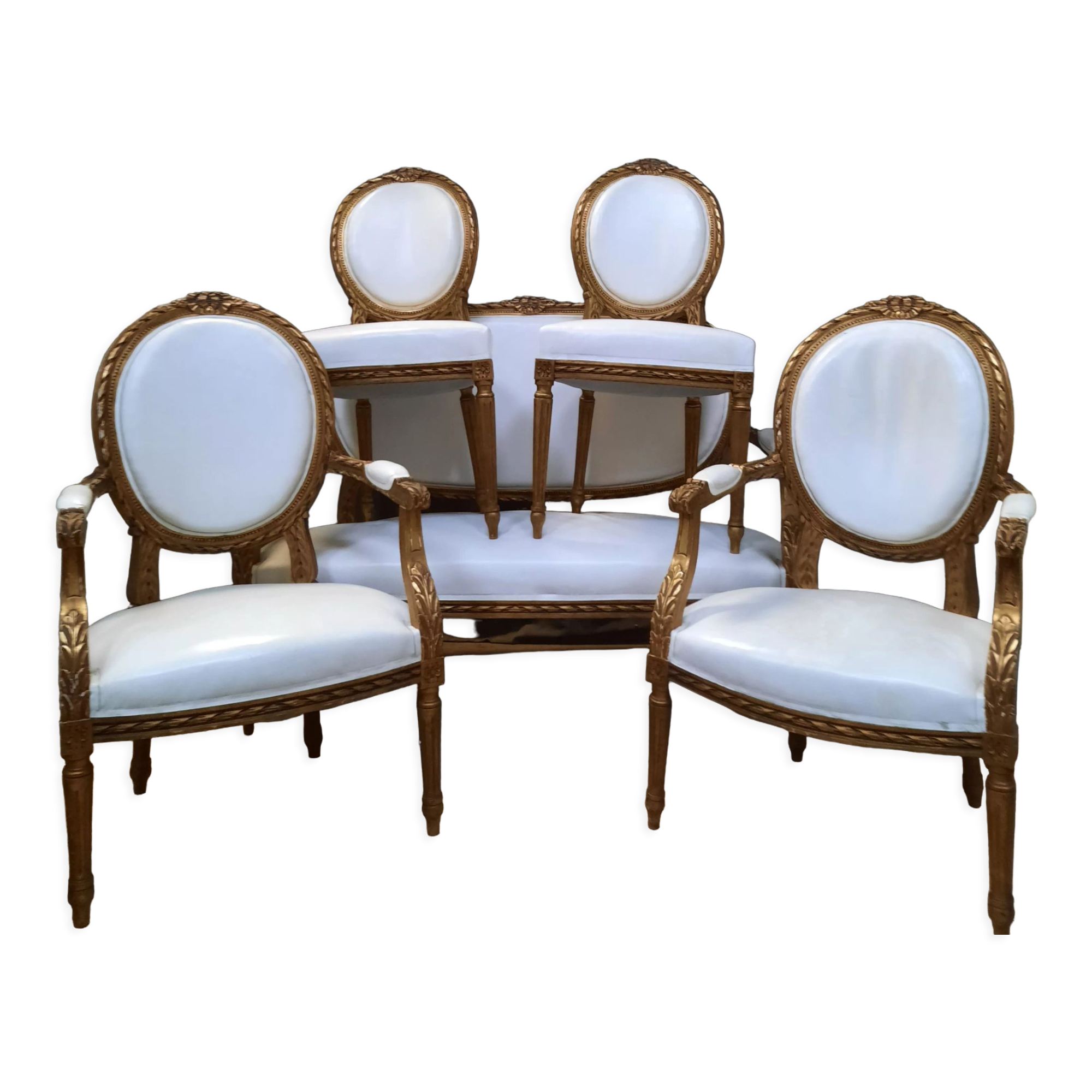 Louis XVI living room in gilded wood