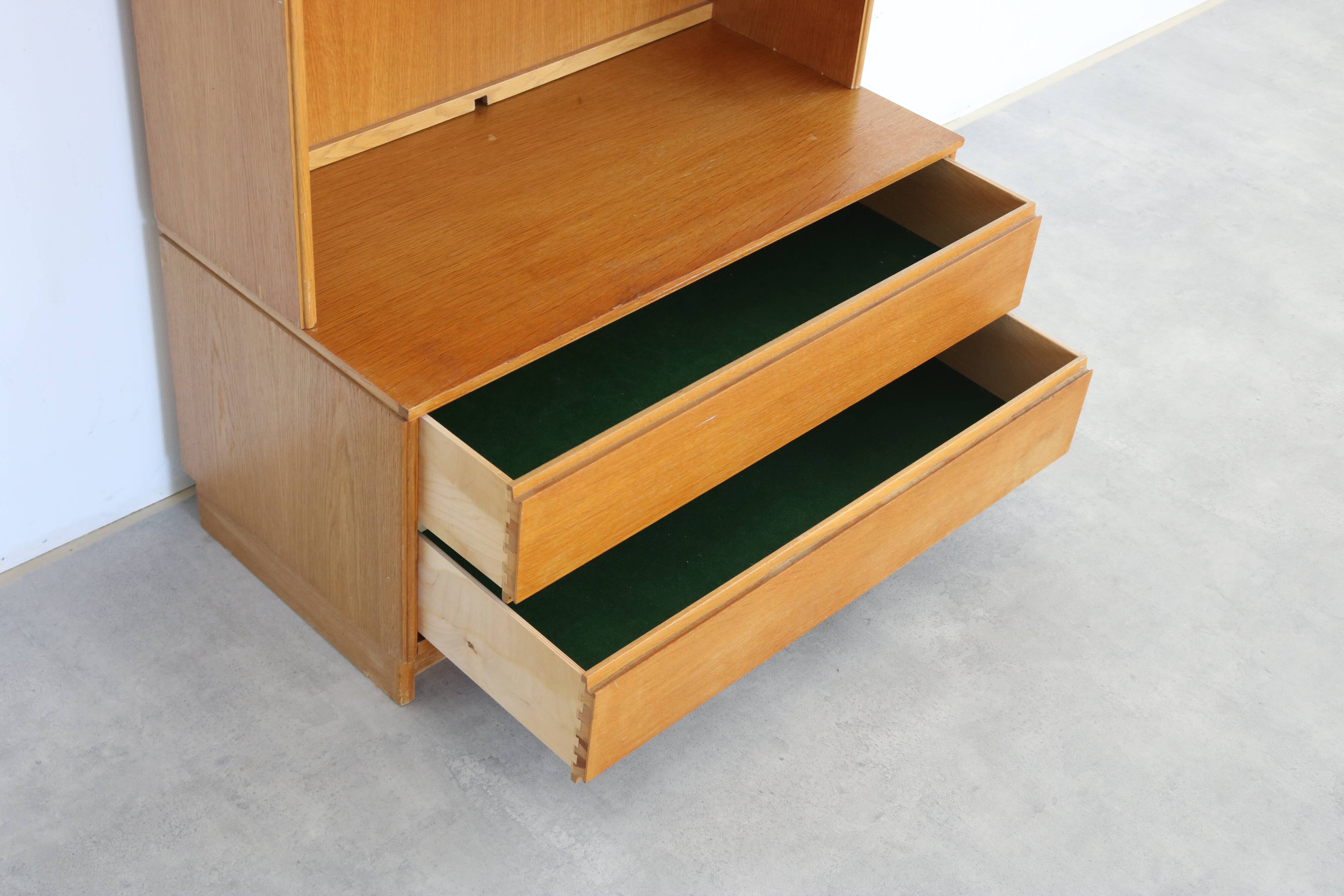vintage wall unit | wall cupboard | teak | 60s | Sweden