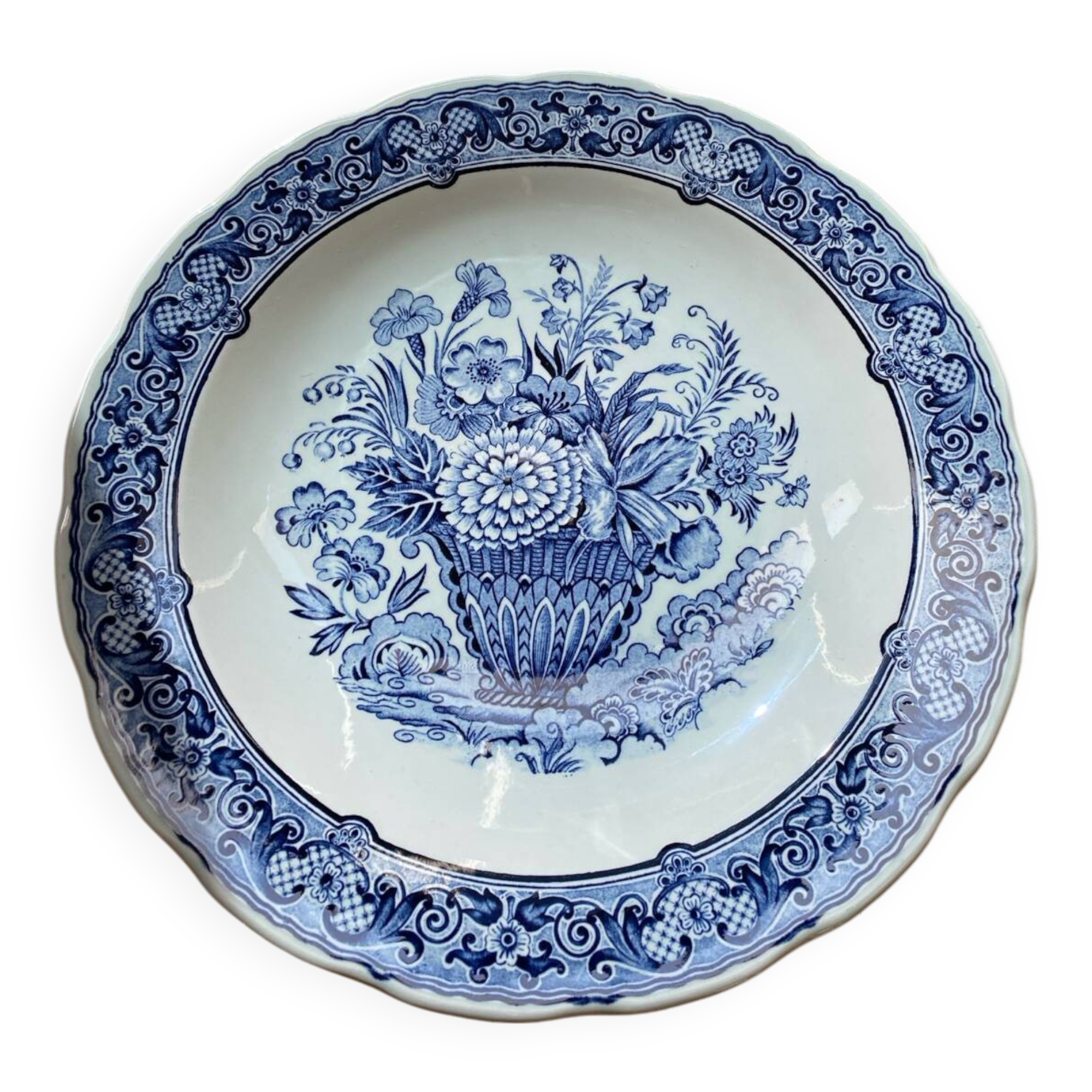 Hand-painted Delft wall plate / dish by Boch