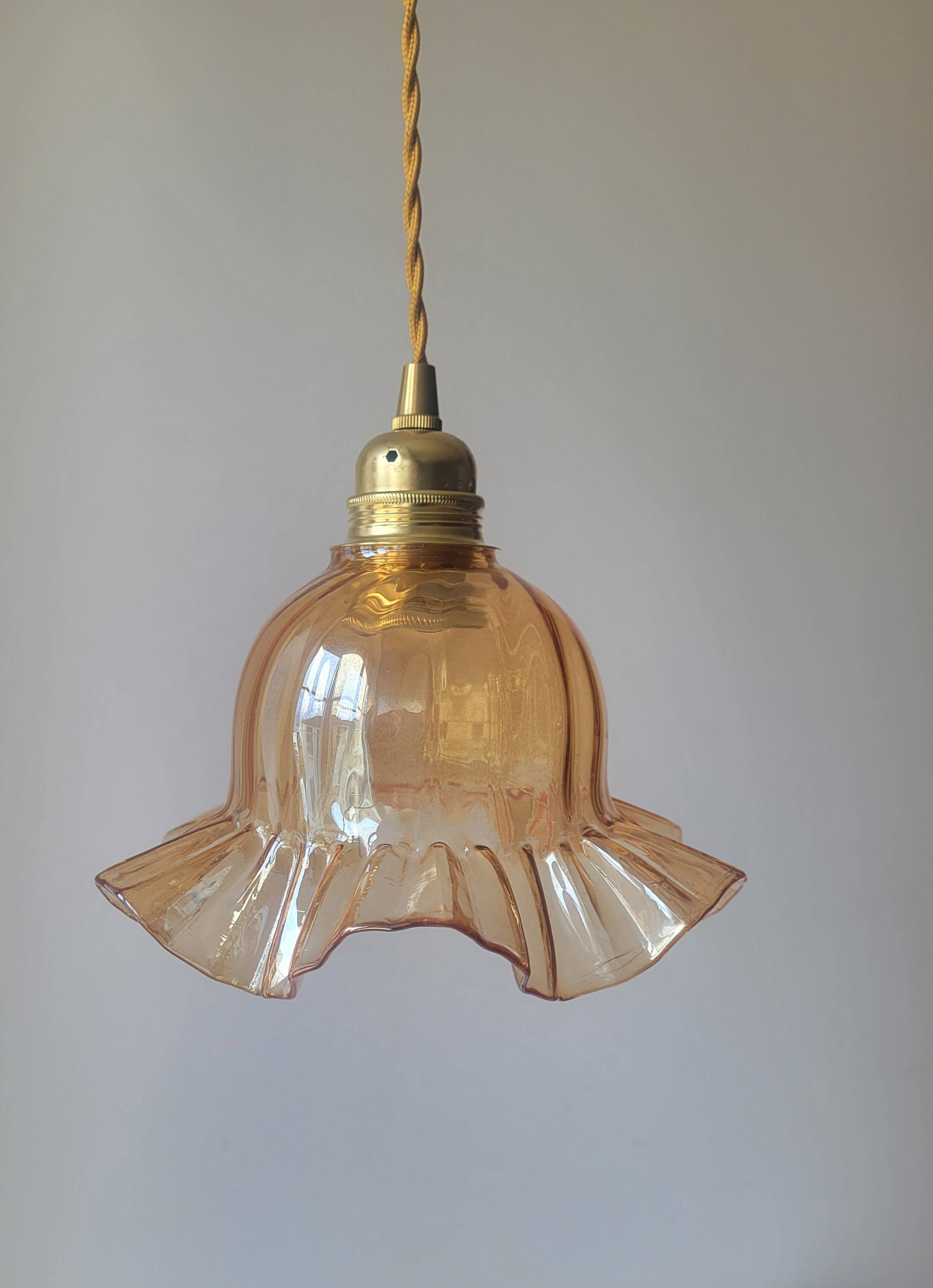 Amber glass pendant light