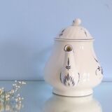 Villeroy and Boch teapot, Old Luxembourg model