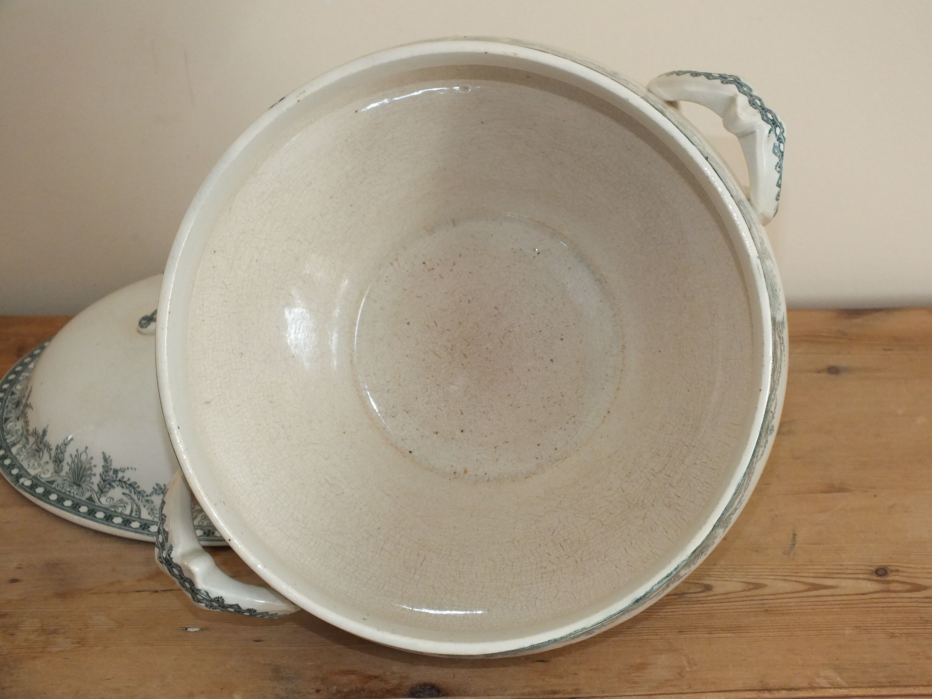 + Soup pot in Iron Earth Moulin des Loups model Wilbur +