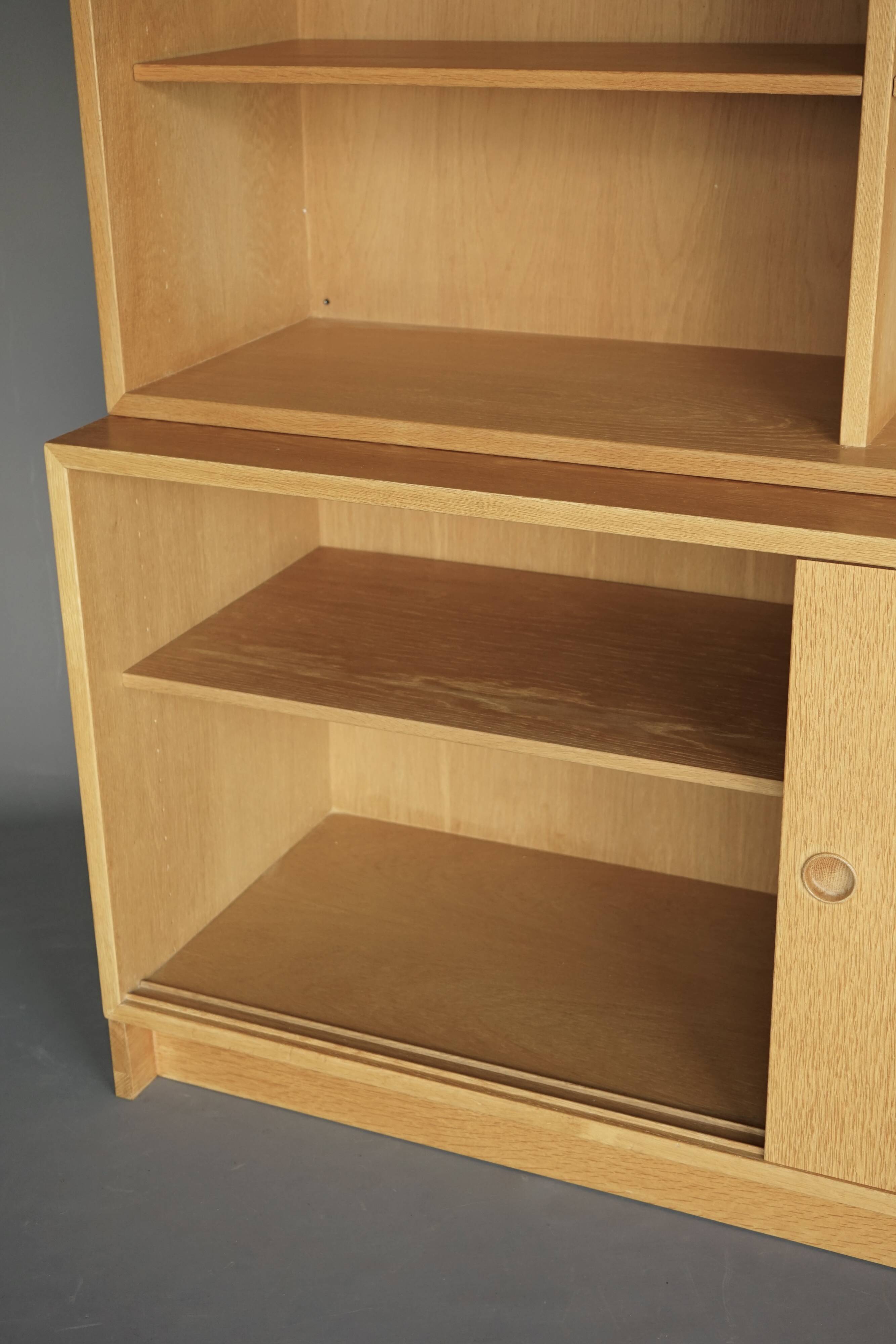 Oak Bookcase by Børge Mogensen for Karl Andersson & söner. Sweden, 1960s