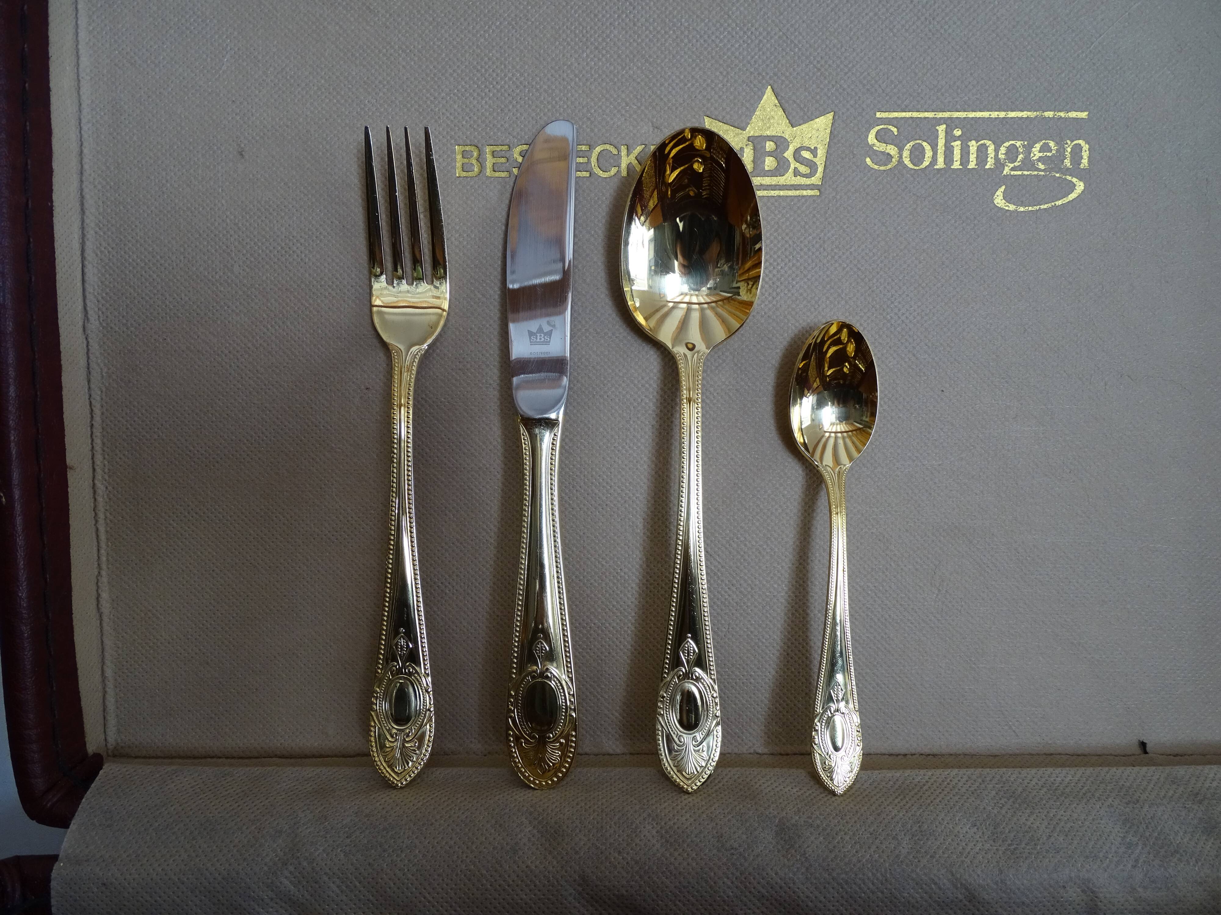 Ménagère Bestecke Solingen 70 pieces gold plated 24 carat for 12 people