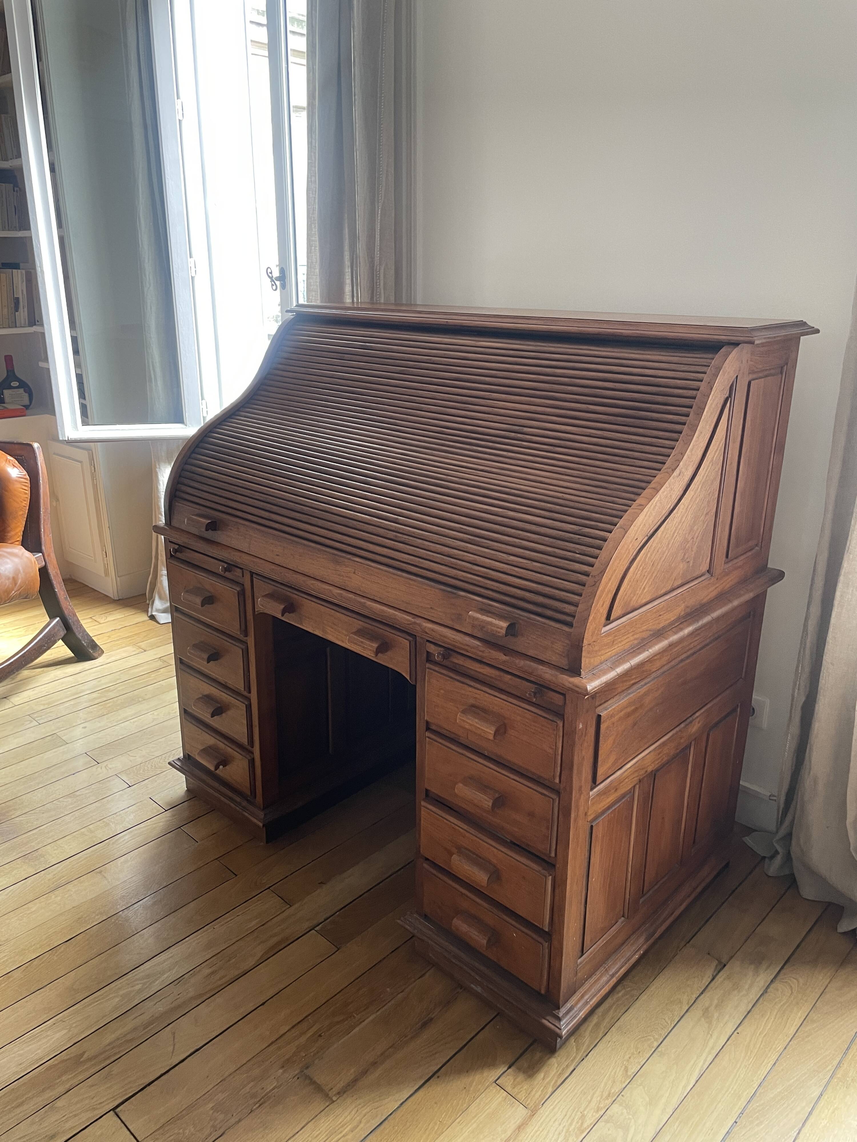 Antique American desk with curtain – original model from the 1920s/30s.
