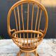 Fauteuil pivotant en rotin