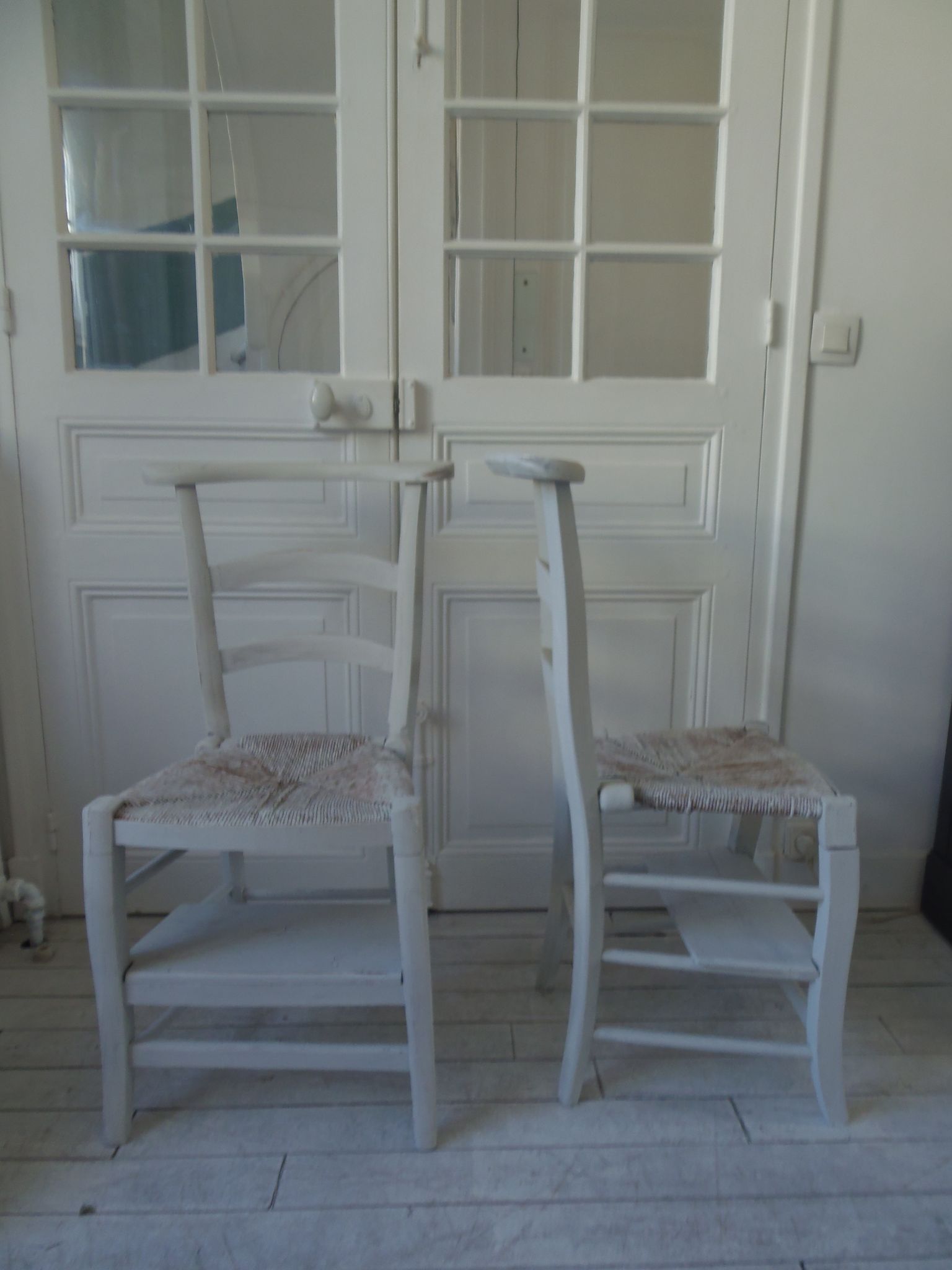 Pair of pray god patinated gray pearl waxed finish, seats mulched and bleached