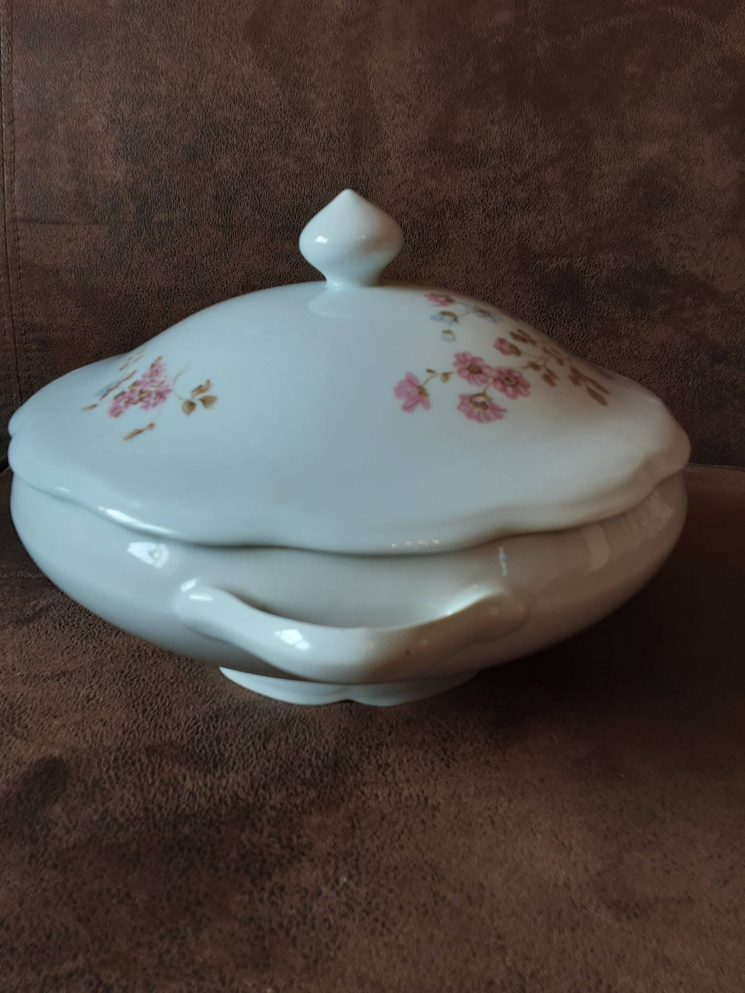 Soup tureen A Deshoulieres