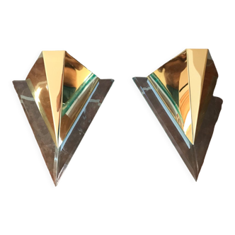 Triangular art deco wall lamps in plexiglass and gilded metal model 1209
